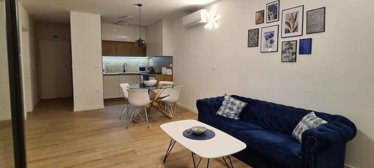 Apartman Marcelina 1 With Private Pool Trogir Exteriör bild